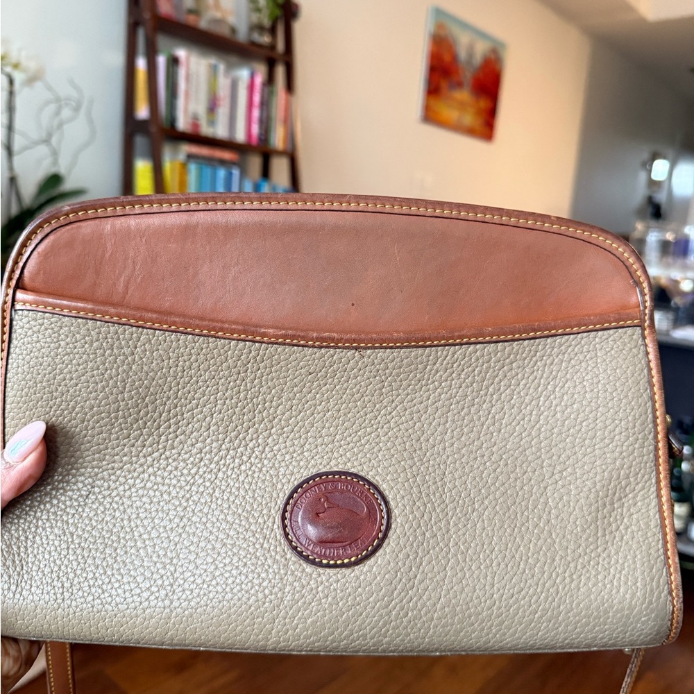 Vintage Dooney & Bourke bag